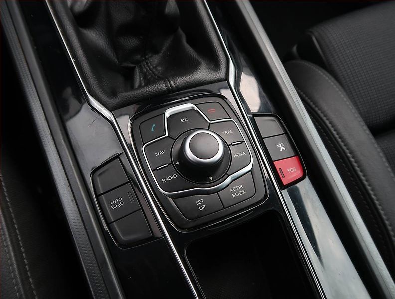 Peugeot 508 (2011) 2.0 HDi, nová STK, udržované - fotka 19 z 22