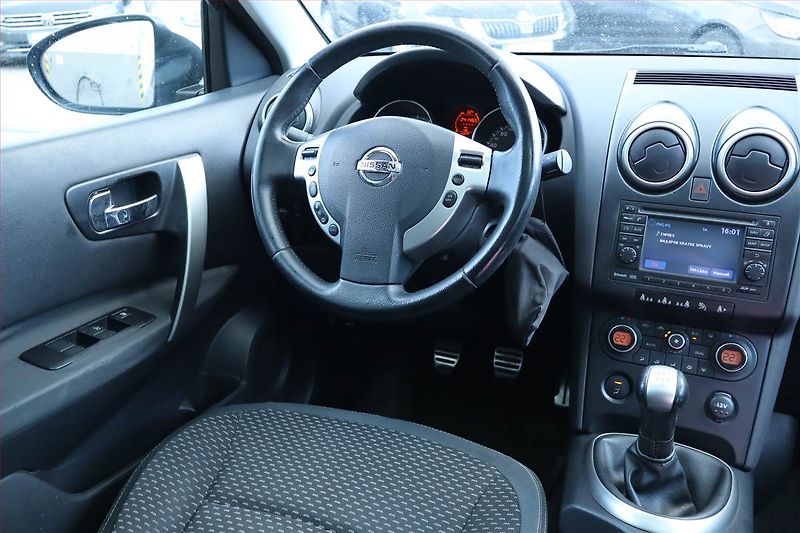 Nissan Qashqai (2009) 1.6, Serv.kniha, Navi - fotka 7 z 20