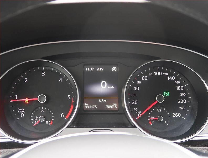 Volkswagen Passat (2015) Comfortline 2.0 TDI, 4X4 - fotka 11 z 21