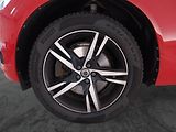 Volvo XC60 (2018) R-Design T5 AWD - náhled 15