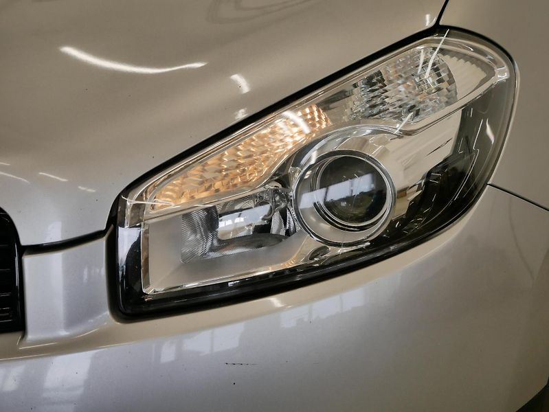 Nissan Qashqai - fotka 9 z 23