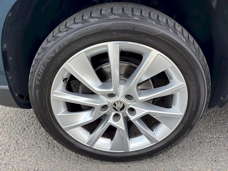 Škoda Karoq (2019) 1.5 TSI 110kW DSG Style - fotka 35 z 35