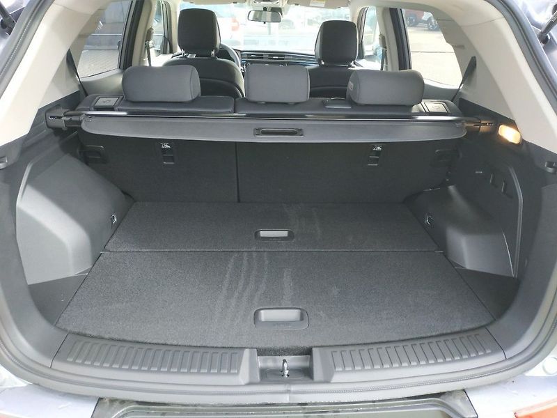 KGM Korando 1.5T, SMART,2WD, AT, SKLADEM - fotka 9 z 29