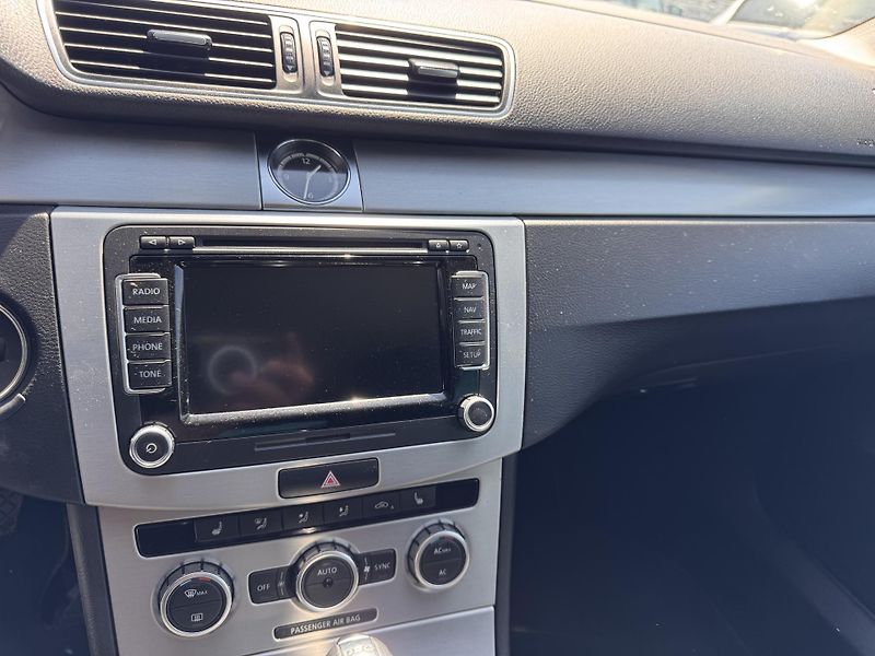Volkswagen CC 2.0 TDi, 125 kW,1.Majitel,ČR - fotka 11 z 19