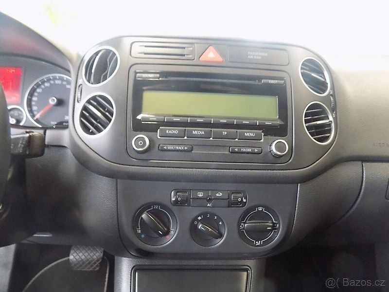 Volkswagen Golf Plus (2008) 1.4 TSI 90Kw, AUTOMAT, KLIMA - fotka 20 z 20