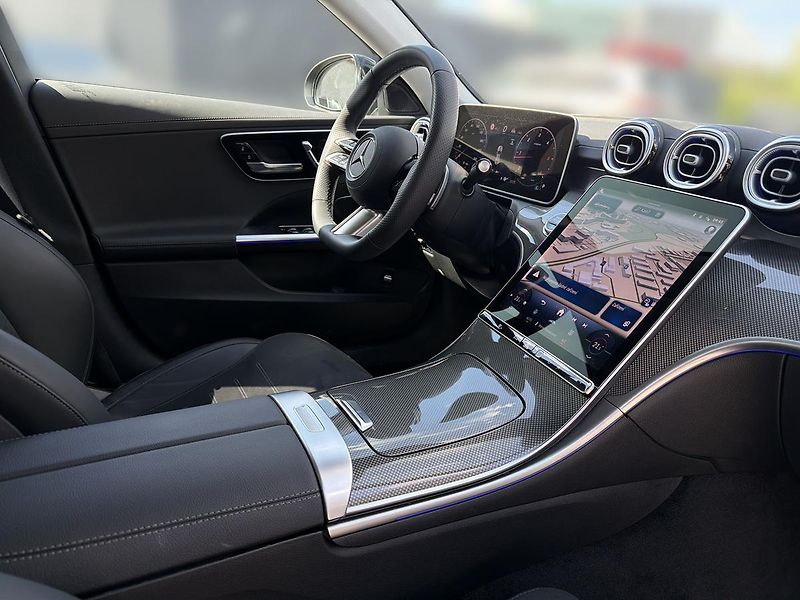 Mercedes-Benz Třídy C C 220d 4M AMG - fotka 12 z 16