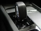Volvo XC60 2,0 B4 AWD PLUS DARK 1. MAJ ČR - náhled 35