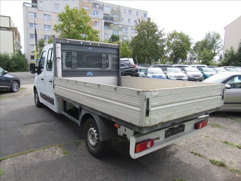 Renault Master 2,3 dCi 107kW 7 míst Valník - fotka 6 z 24