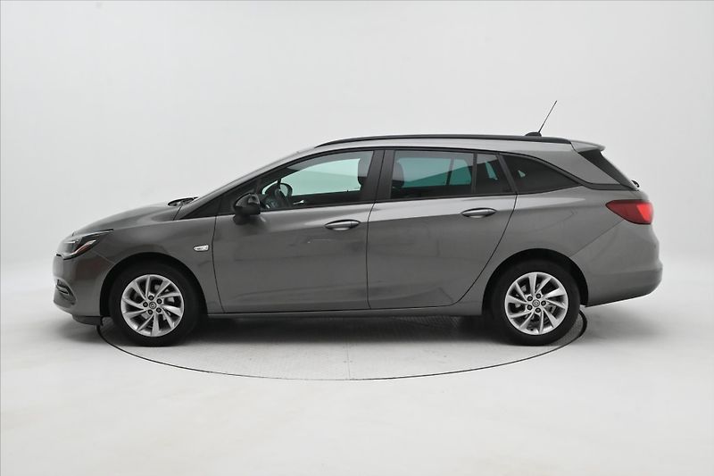 Opel Astra 1,5 CDTi 90 kW Park. Kamera Zá - fotka 8 z 29