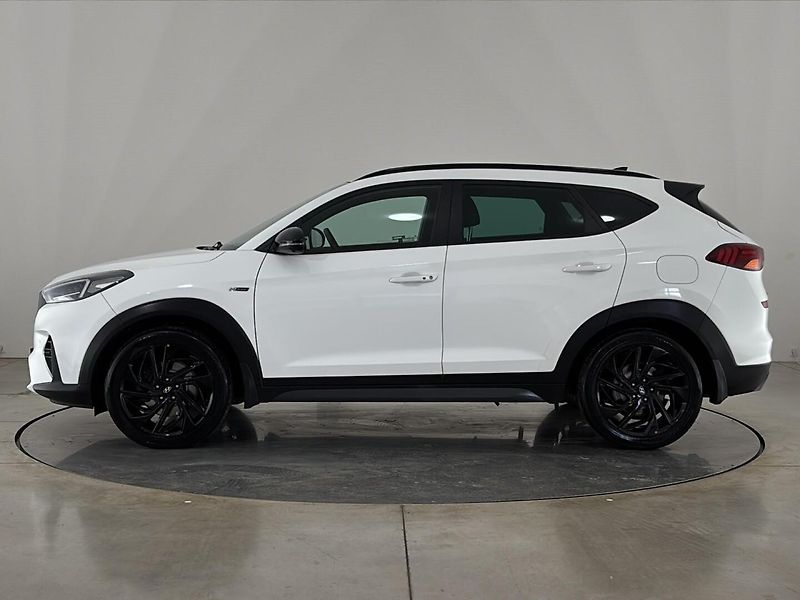 Hyundai Tucson N-Line 4x4 AT - fotka 3 z 32
