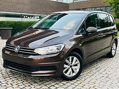 Volkswagen Touran 1.6TDI MAN 7MÍST LED SERVISKA - fotografie inzerátu