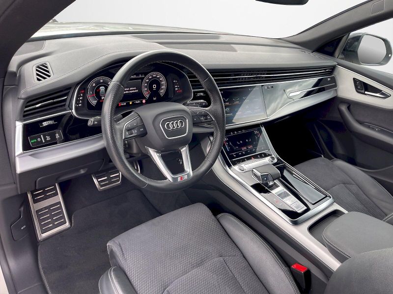 Audi Q8 (2023) 50 TDI 210 kW Quattro S-Line T - fotka 5 z 35