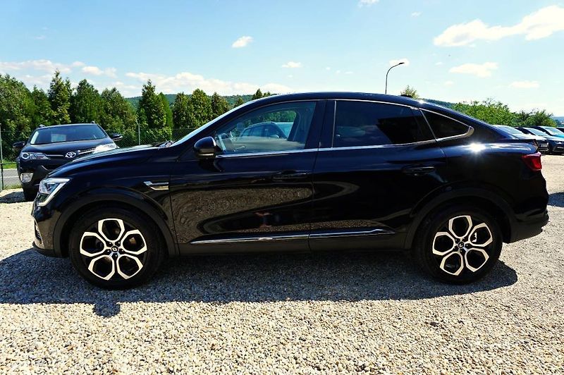 Renault Arkana (2021) INTENSE 1,6 E-TECH 105 kW - fotka 9 z 57