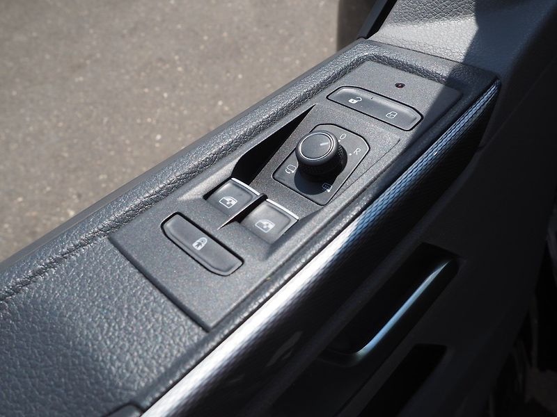 Volkswagen California (2021) T6.1 DSG - Ocean, 4Motion - fotka 26 z 48