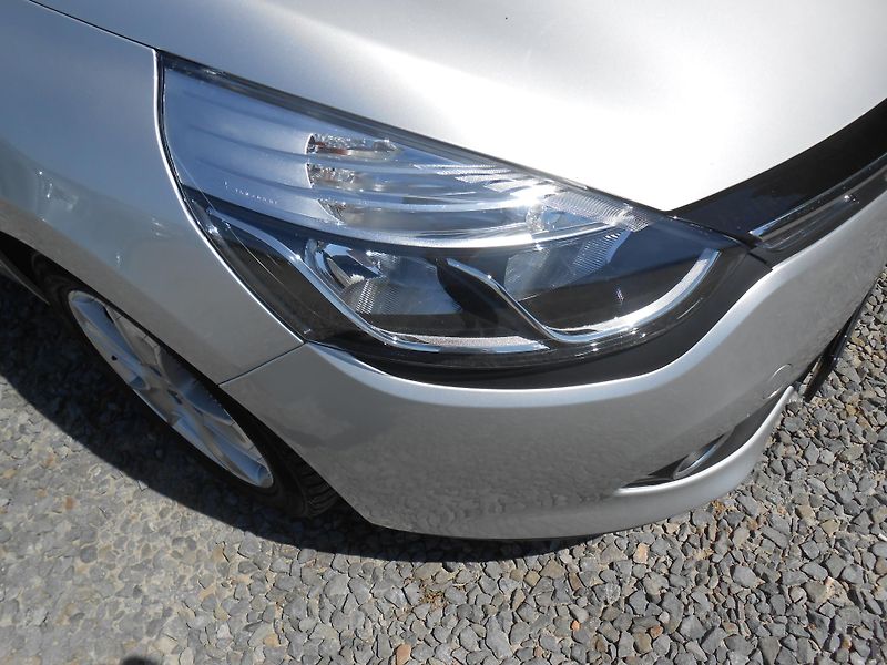 Renault Clio COMBI, 1,5dcI, navi, chrom - fotka 7 z 26