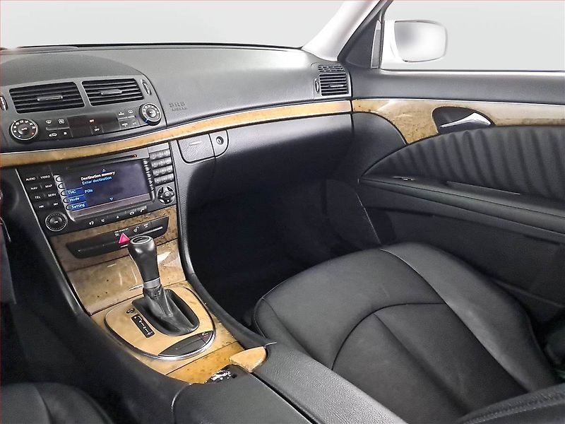 Mercedes-Benz Třídy E (2006) Avantgarde E 320 CDI , Automat - fotka 8 z 19