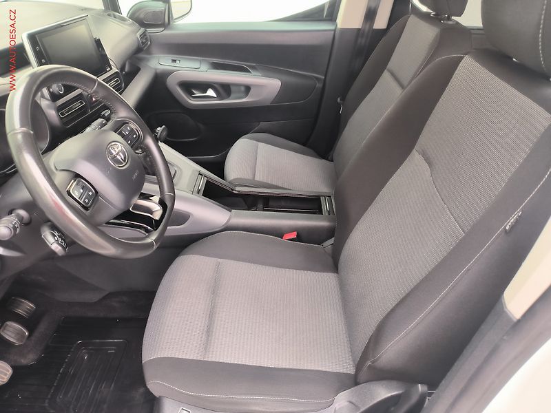 Toyota ProAce City Verso (2022) 1.5D-4D, 1.maj,ČR, Family - fotka 9 z 24