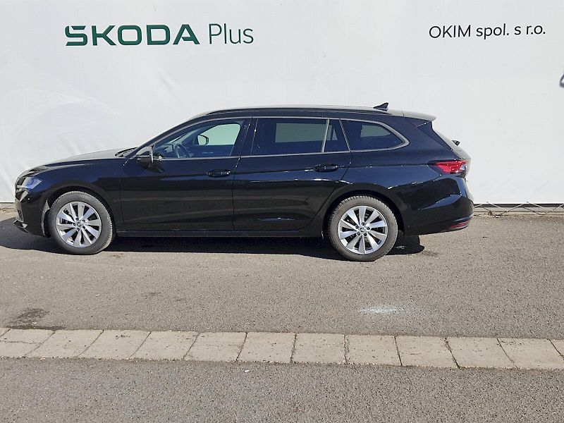 Škoda Superb (2024) Combi  Selection 2,0 Tdi 110 K - fotka 3 z 37