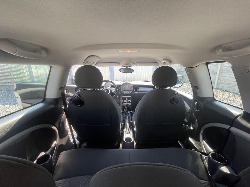 Mini Clubman 1.4i 95PS CLUBMAN 154TKM TOP!! - fotka 122 z 176