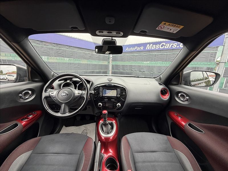 Nissan Juke 1.2 DIG-T N-Connecta - fotka 7 z 19