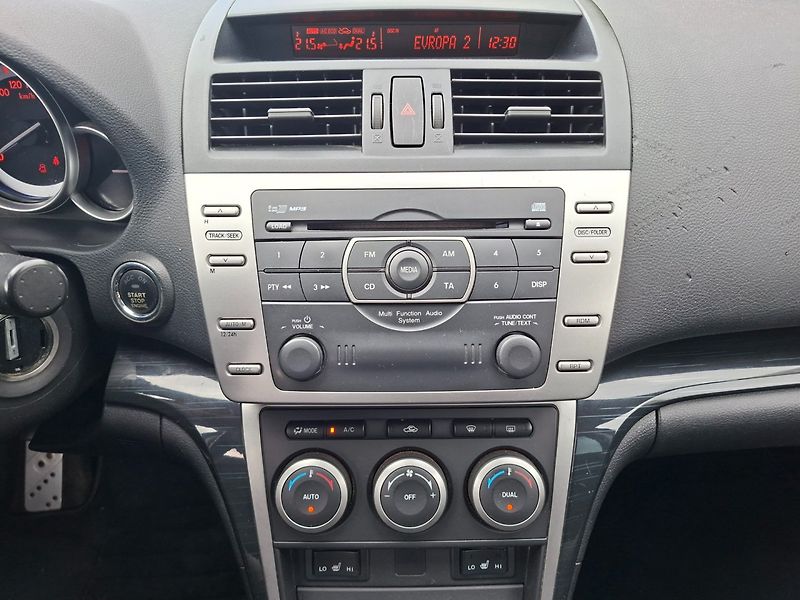 Mazda 6 (2008) 2.5i 125kW 6M DYNAMIC -S.KNIHA - fotka 13 z 33