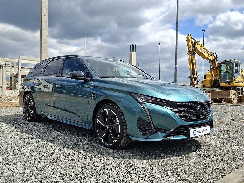 Peugeot 308 SW e-GT 115 kW/156k 54 kWh - fotka 8 z 30