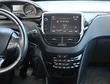 Peugeot 2008 (2018) Active 1.2 PureTech - náhled 12