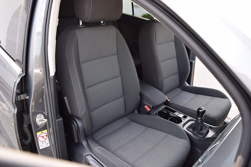 Volkswagen Touran (2017) 1.4TSI 110kw CLBMT 7MÍST TAŽNÉ - fotka 36 z 41