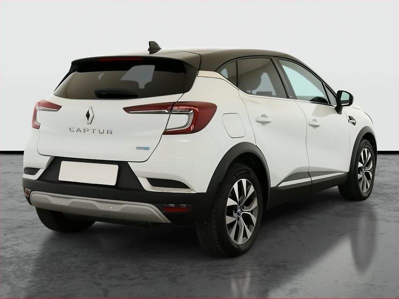 Renault Captur (2021) E-Tech Plug-in, Automat, ČR - fotka 5 z 20