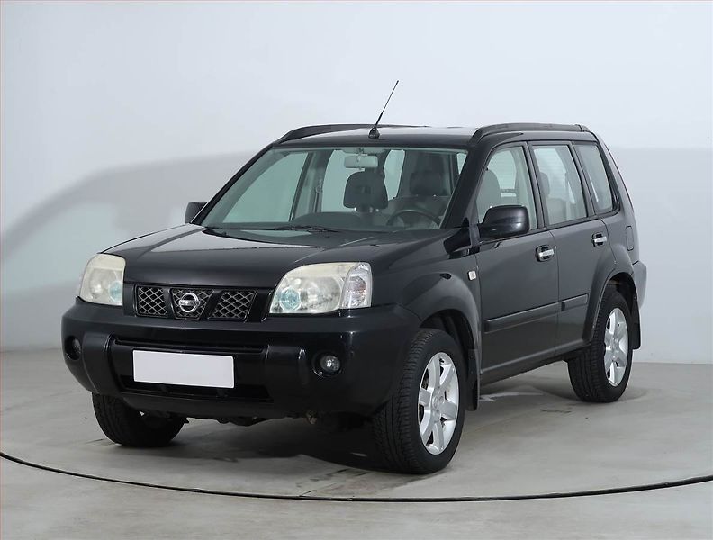 Nissan X-Trail (2006) 2.2 dCi, po STK, jezdí výborně - fotka 2 z 17