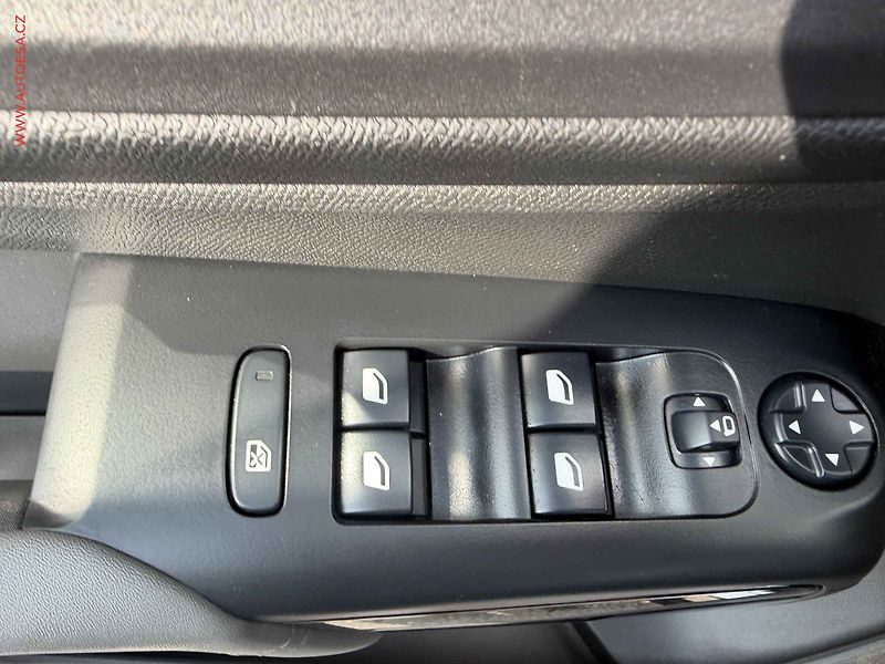 Citroën C5 Aircross (2019) 1.5 HDi, 1.maj, AT, kamera - fotka 11 z 20
