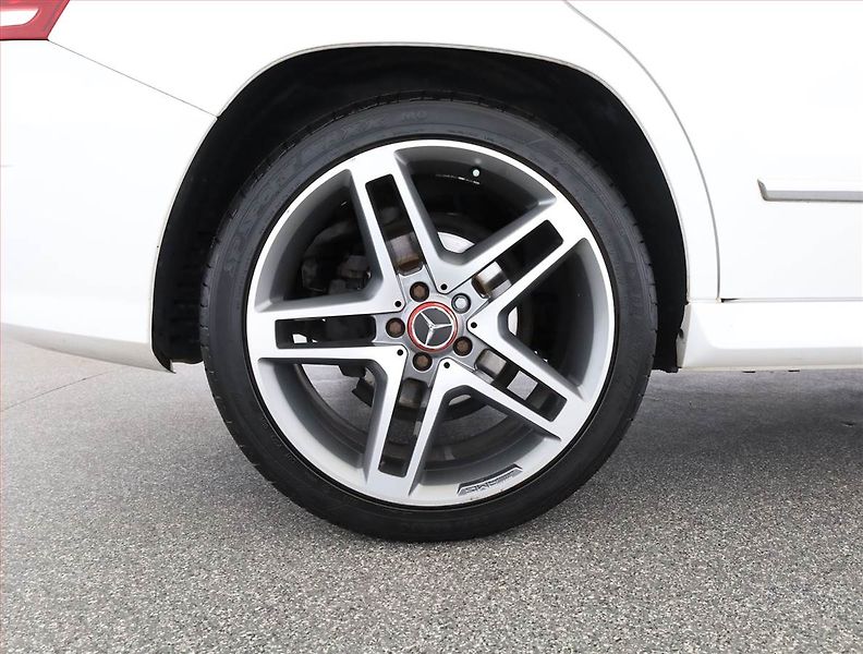 Mercedes-Benz GLK (2012) 220 CDI, 4X4, Automat, Kůže - fotka 16 z 17