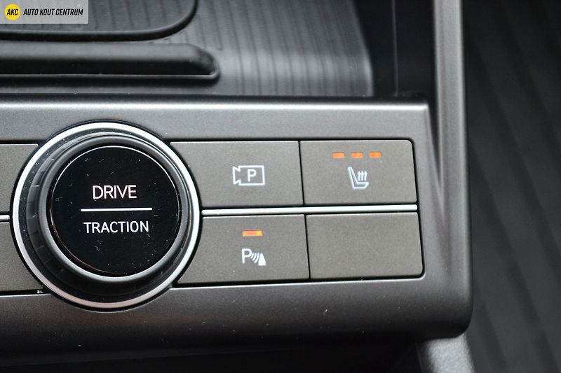 Hyundai Kona 1,6 T-GDI 2WD DCT SMART TECHNO - fotka 25 z 50