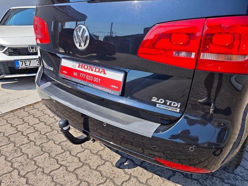 Volkswagen Touran (2013) 2.0 TDi Life 7 Míst Panorama - fotka 39 z 43
