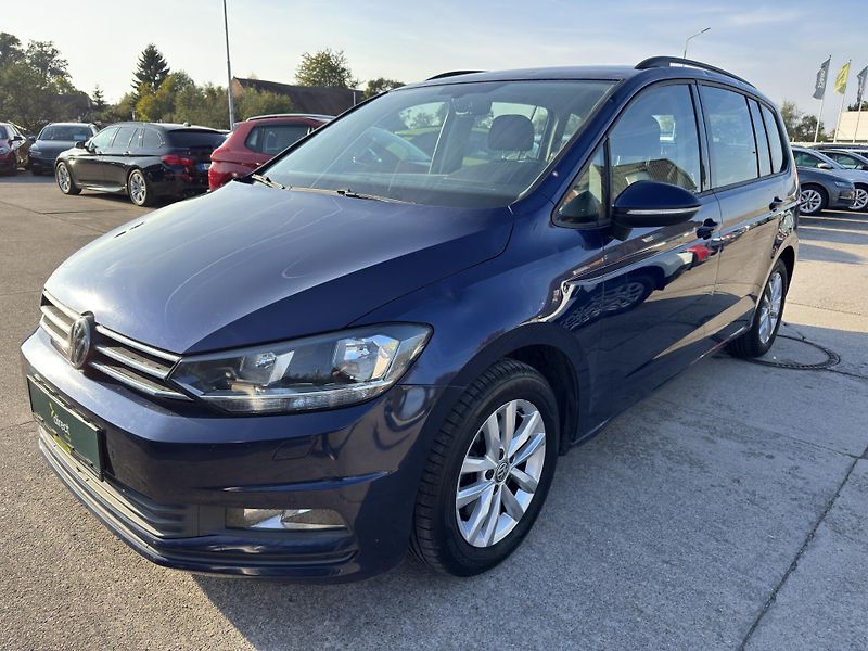 Volkswagen Touran - fotografie inzerátu
