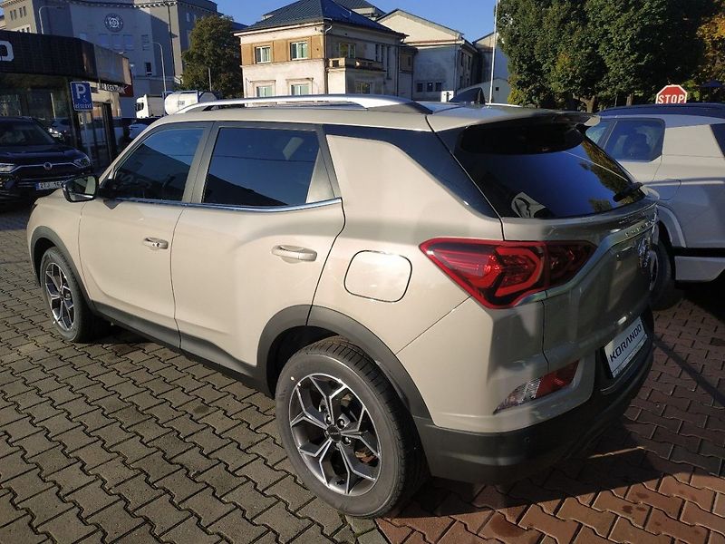 KGM Korando 1.5T, SMART,2WD, AT, SKLADEM - fotka 6 z 28