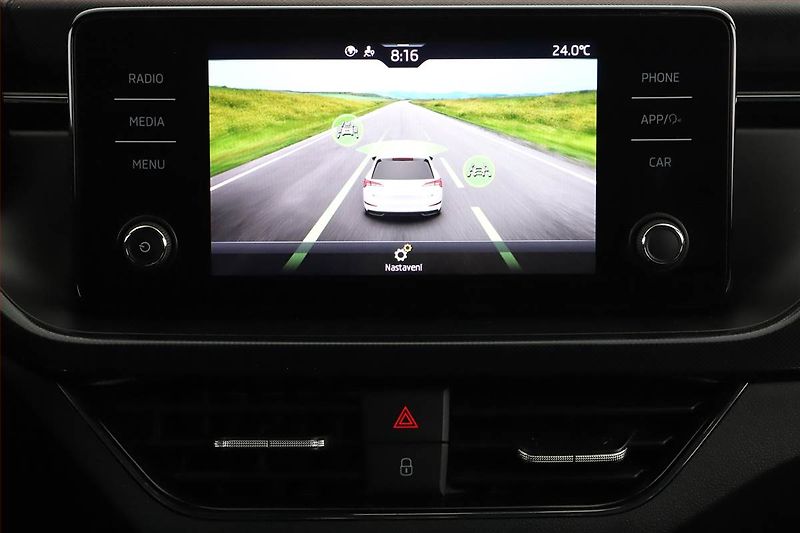 Škoda Scala (2021) 1.5 TSI, Automat, Tempomat - fotka 13 z 15