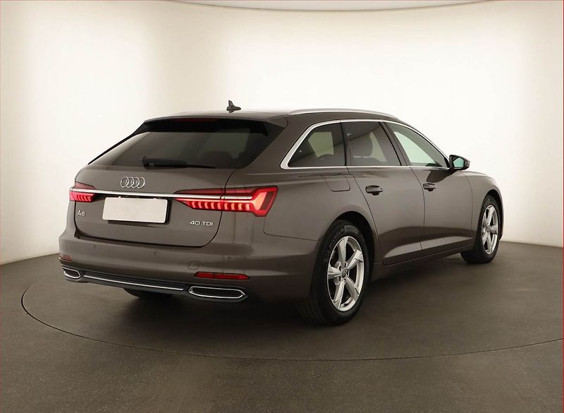 Audi A6 (2019) Sport 40 TDI - fotka 5 z 20