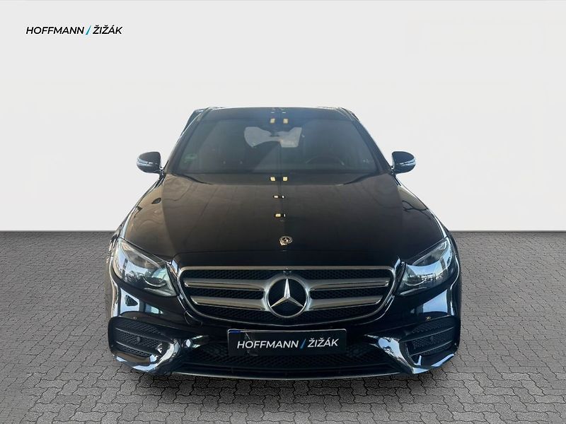 Mercedes-Benz Třídy E 220d kombi - fotka 2 z 13