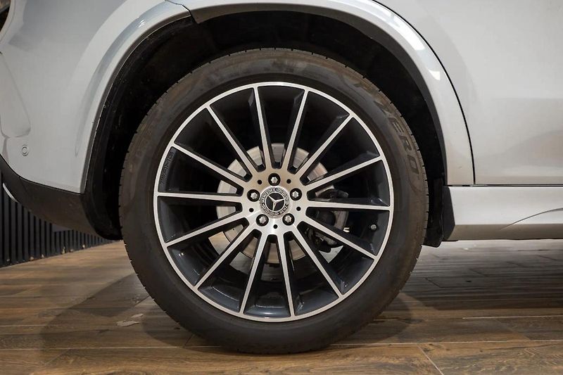 Mercedes-Benz GLE 400d 4Matic 243 kW Záruka - fotka 33 z 36