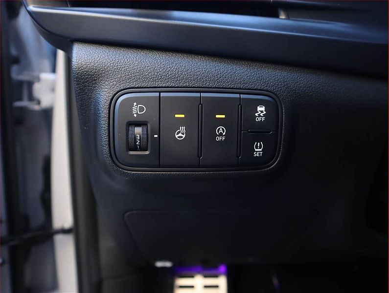 Hyundai Bayon (2025) 1.0 T-GDI, Serv.kniha - fotka 22 z 23