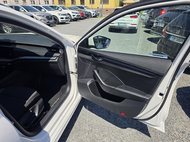 Škoda Octavia 2.0 TDI  - fotka 19 z 23