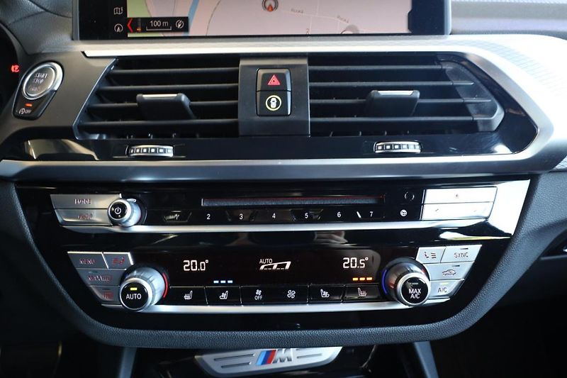 BMW X3 M40i - fotka 13 z 30