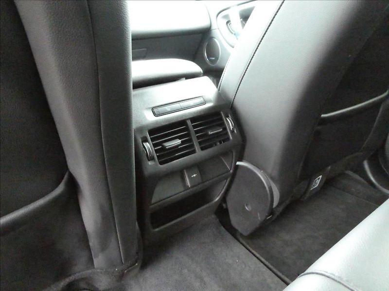 Land Rover Discovery Sport 2,0 P200 SE,1.Maj, ČR, DPH - fotka 19 z 41