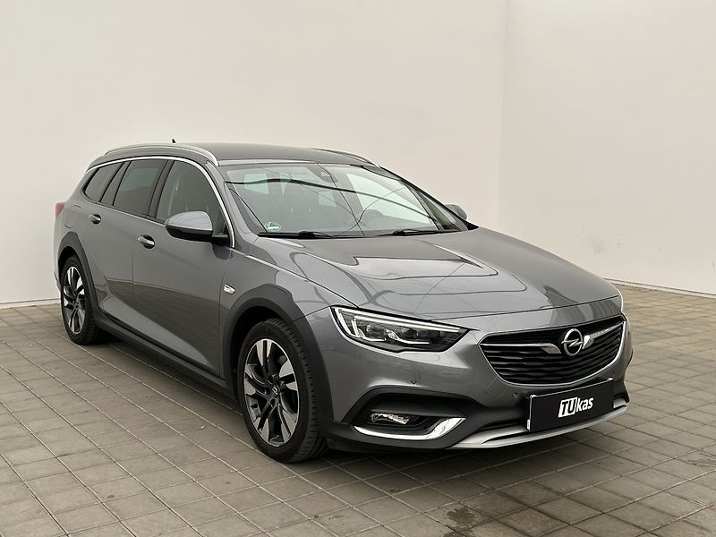 Opel Insignia 2.0 CDTI 4x4 Country Tourer - fotka 7 z 36