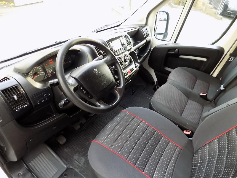 Peugeot Boxer (2021) 2.2 HDI - fotka 11 z 14