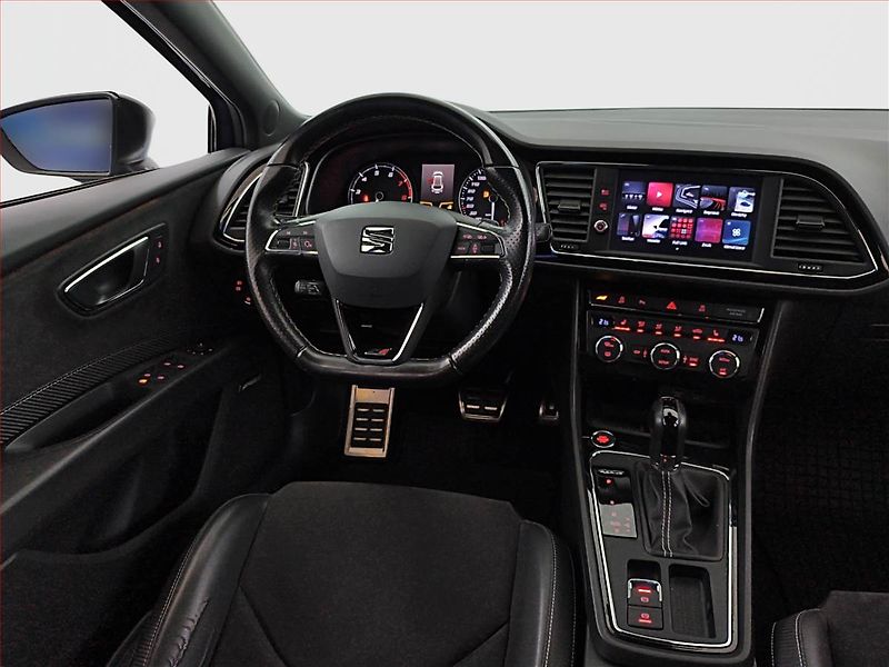 Seat Leon (2018) 2.0 TSI Cupra 300, 4X4 - fotka 7 z 21