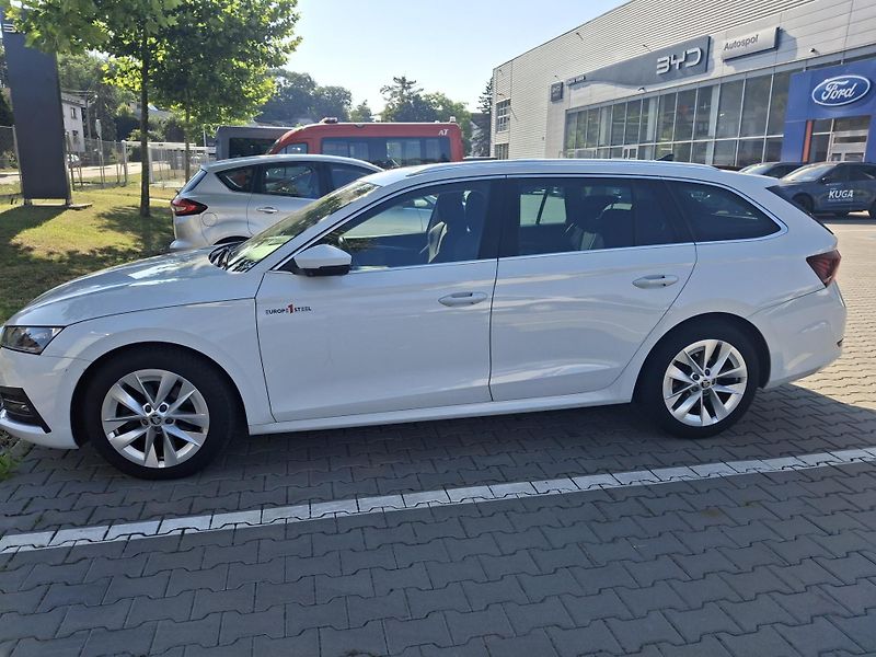 Škoda Octavia (2021) - fotka 1 z 11