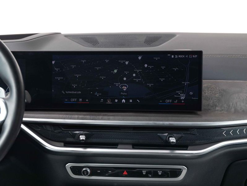 BMW X5 xDrive30d - fotka 14 z 22