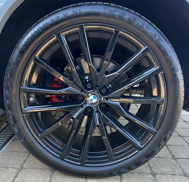 BMW X5 (2023) - fotka 8 z 25